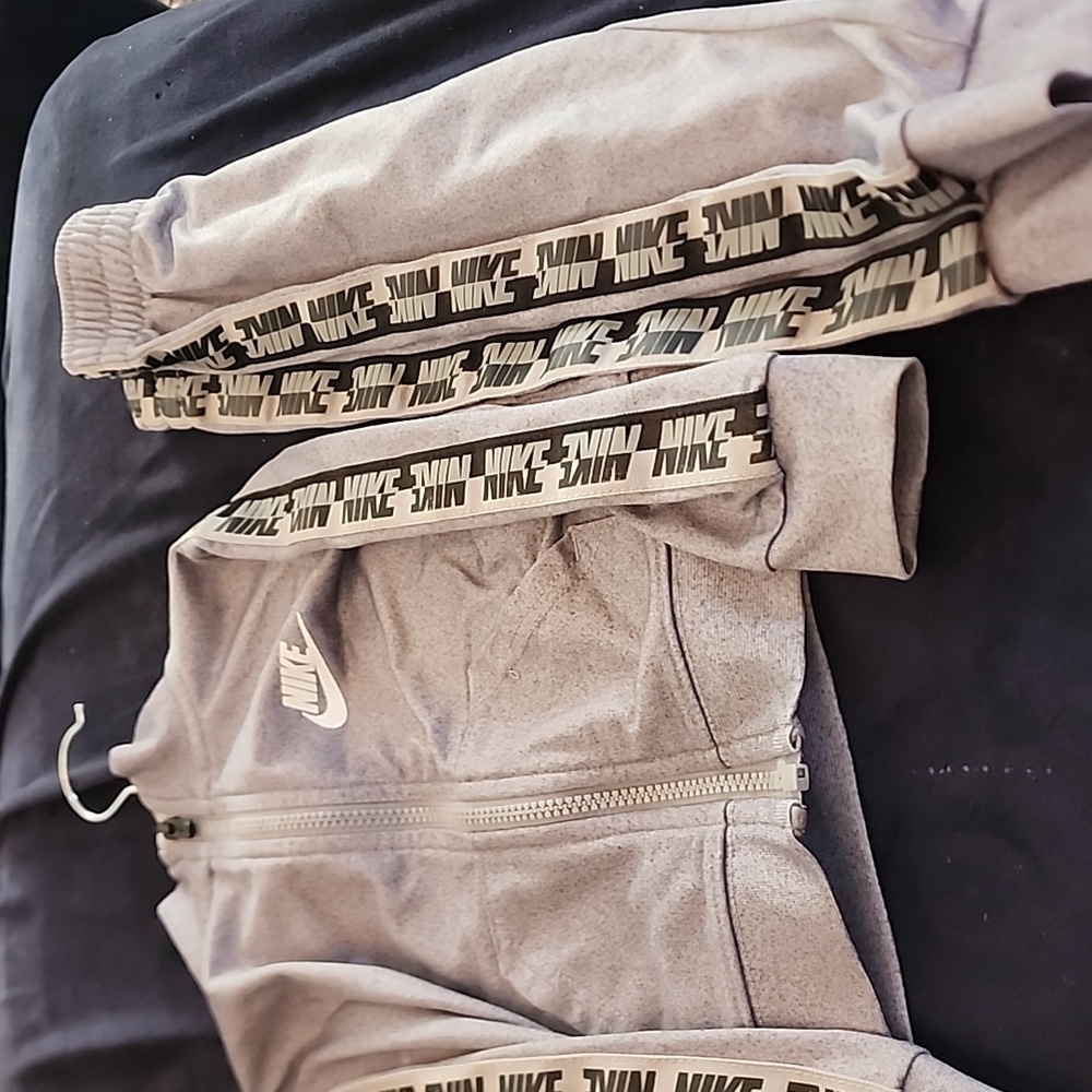 Nike sweat suit